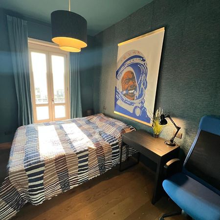 Room With Private Balcony On The Dora River Turin Ngoại thất bức ảnh